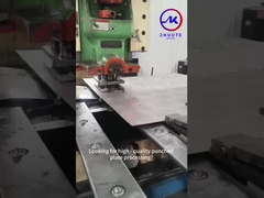 Längen 4m Vorverzinktes Stahl Sicherheits-Diamantgriff Treppenlauffläche