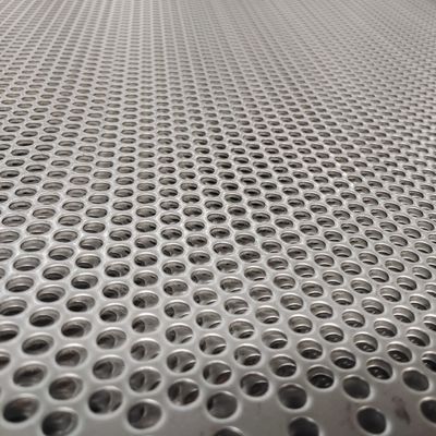 2.5m Height Perforated Metal Plate Manufacturing Technique With Attractive Design And Stainless Steel