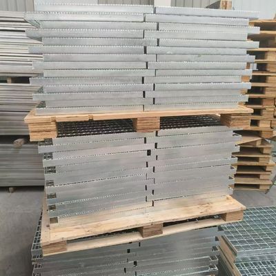 Industrial Steel Grating Versatile and Long-Lasting for Your Business Needs