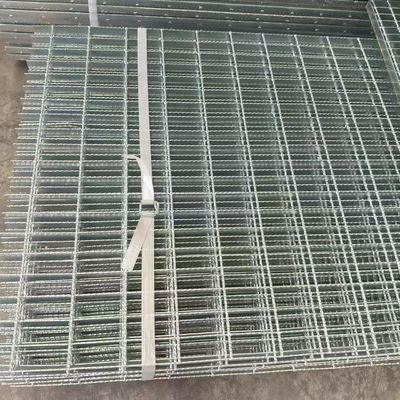 OEM Available Industrial Steel Grating with Commoned 32*5 Size and YB/T4001-2007 Standard
