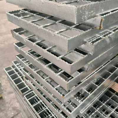 Galvanized Steel Gratings: Long-Lasting Protection Against Corrosion