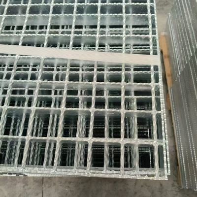 High-Quality Steel Gratings: Durable, Slip-Resistant, and Easy to Maintain