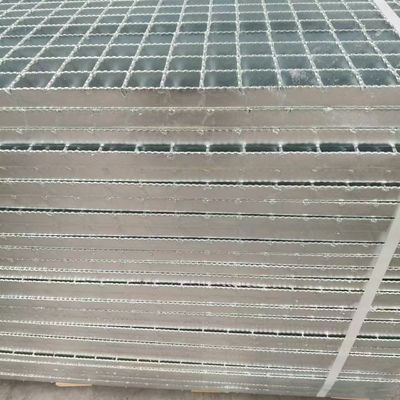 High-Quality Steel Gratings: Durable, Slip-Resistant, and Easy to Maintain