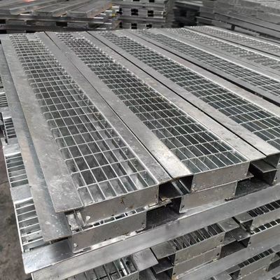 30mm Crossbar Spacing Black Flat Bar Industrial Steel Grating