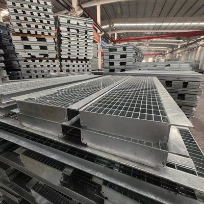 30mm Crossbar Spacing Black Flat Bar Industrial Steel Grating
