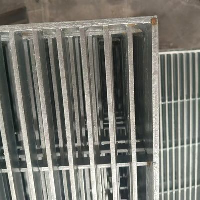 Rust Proof Steel Serrated Bar Grating For Variety Environments