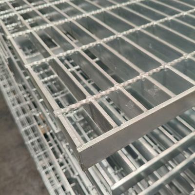 Strong Load Stable Structure Steel Grating In Shopping Malls