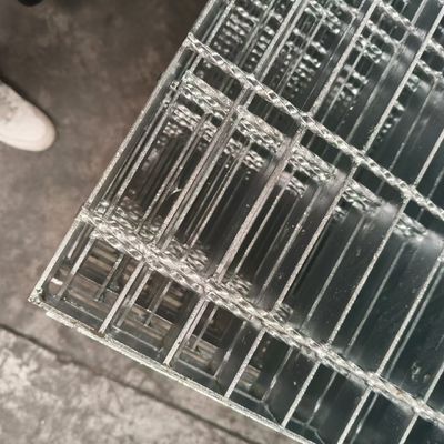 Steel Grating Trench Cover Essential Component For Safe And Smooth Traffic