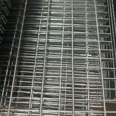 Steel Grating Trench Cover Essential Component For Safe And Smooth Traffic