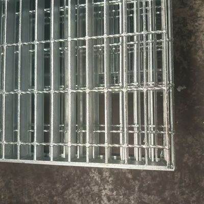 Steel Grating Trench Cover Essential Component For Safe And Smooth Traffic