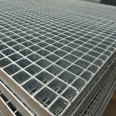 Non Slip Steel Grating Safe Working Environments