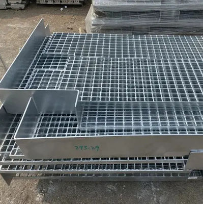Bright Surface Flat Bar Type Non Slip Grating For Secure And Stable Industrial Flooring