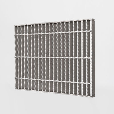 Welding Stainless Steel Steel Grating With 30mm Bearing Bar Spacing Flat Bar Type
