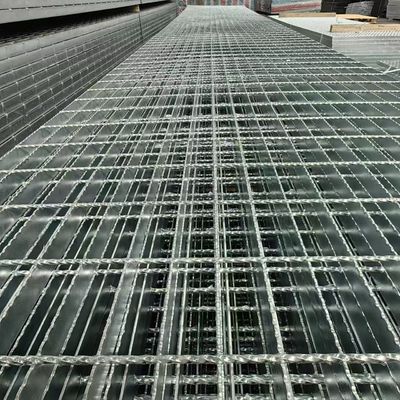 30mm Bearing Bar Pitch Serrated Steel Grating OEM Availability