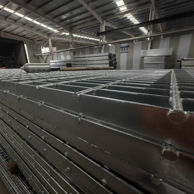 3mm Cross Bar Thickness Bar Grating Mesh 1000x1000mm Construction Grating