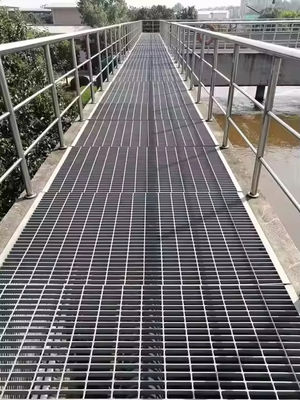 Machine Pressure Welding Anti Rust Steel Grating Ultimate Solution For Flooring