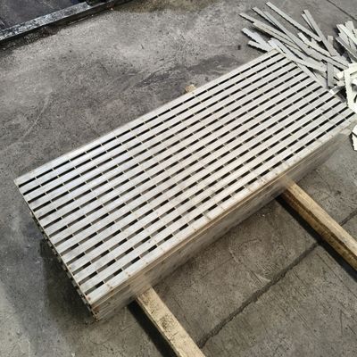 Q235 Grade Stainless Steel Grating 32X5mm Load Bar Resilient Flooring Option For Industrial