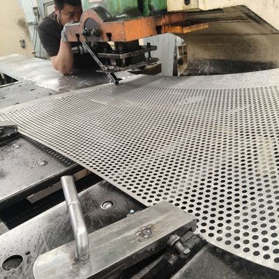 Heavy Duty Perforated Metal Plate With 10*10mm Holes And Load Bearing Capacity Guaranteed