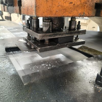 ISO9001 Standard Guards Metal Plate With Holes For Heavy Duty And Industrial