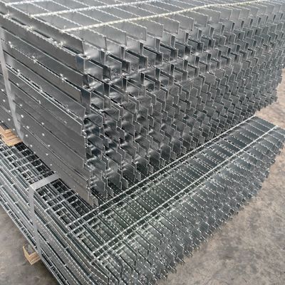 ANSI / NAAMM MBG531-88 Standard Gully Grating Flat Or Serrated Steel Type Performance