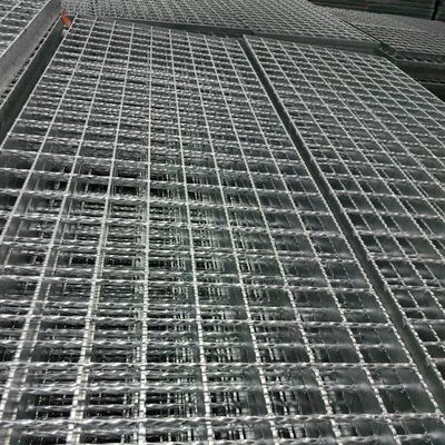 ANSI / NAAMM MBG531-88 Standard Gully Grating Flat Or Serrated Steel Type Performance