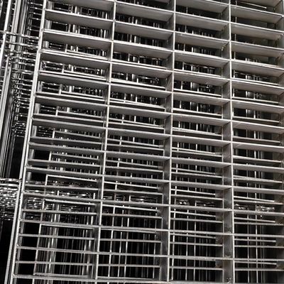 50mm*5mm Bearing Bar Non Slip Grating For Bathroom Functionality Interlocking