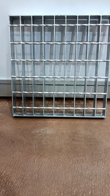 1/4" 19 W 4 Mild Carbon Serrated Steel Bar Grating For Platform Walkway and stair treads