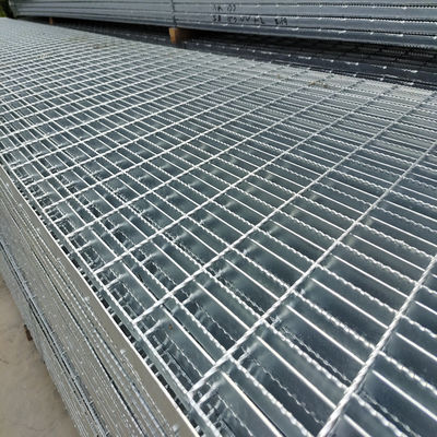 Hot Dipped Galvanized Serrated Steel Grating Metal Bar Safety Building Materials Q235