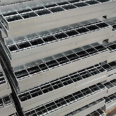 Schwerlaststahl-Bodenverkleidungsgitter mit Maschinendruckgeschweißt 30 mm Flachbalkenlagerstand