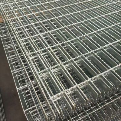3 mm 35 mm Verstärkte Lagerstange Stahlgitter für Schwerlastfußboden