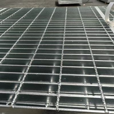 Maschinendruckgeschweißte Stahlgitter mit glatter, hellen Oberfläche
