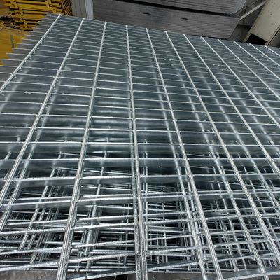 3 mm Querschnittsgitter Industriegitter mit 30 mm Lagergitter