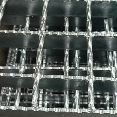 30 mm Flachstab Schweiß Stahl Decking Gitter Modern helle Oberfläche