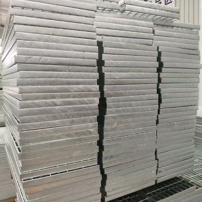 Dekorative Stahlgitter für Gärten und Außenräume: Stil und Funktionalität