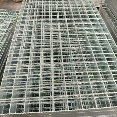 Kaltverzinkte Stahlgitter für Industriezwecke mit einem Abstand von 100 mm zwischen den Balken