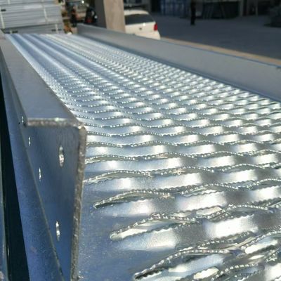 20*3 Steel Flat Size Serrated Steel Grating For Industrial 25mm Bearing Bar Pitch