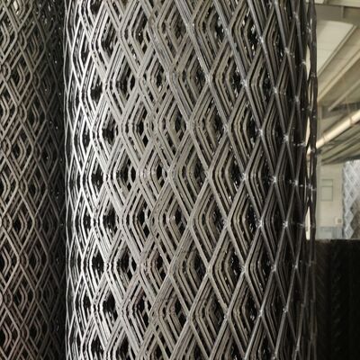 Erweiterte Metallplatte geeignet für die Dekoration der Baubranche und verschiedene Industriefelder mit individuellen Optionen